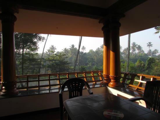 Alappuzha Fool'S Paradise Homestay מראה חיצוני תמונה
